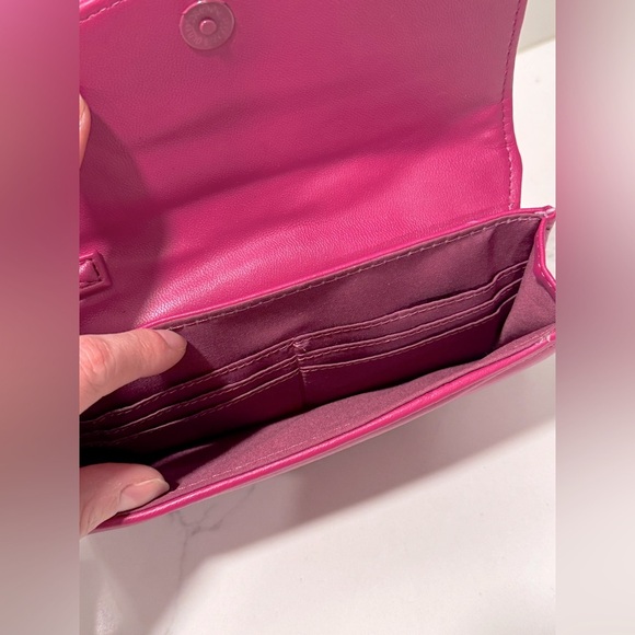 Steve Madden - Bflips Card Wallet With Removable Strap - Picture 6 of 6